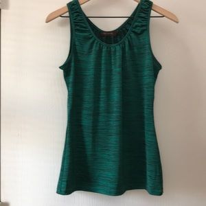 ⬇️ Limited Emerald and Black Heathered Tank